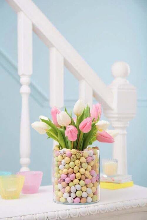 Speckled egg vase fillers