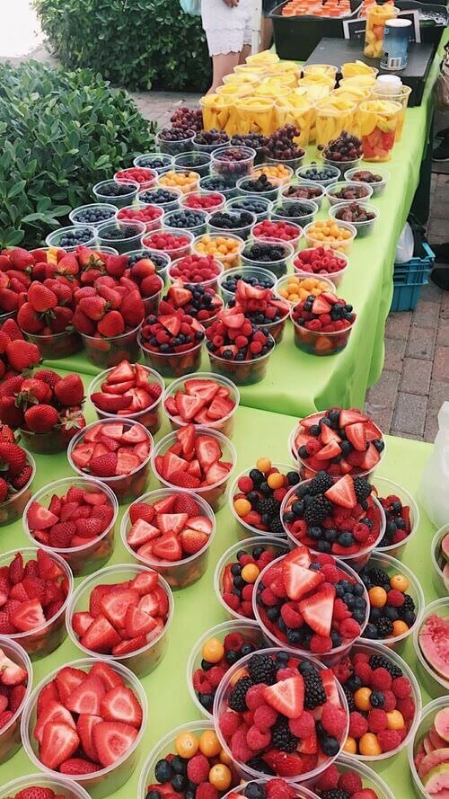 Fruit salad table