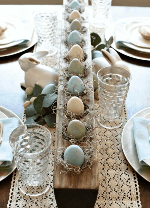 Individual egg nest table centerpiece