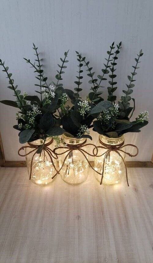 Christmas mason jar centerpiece