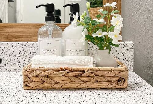 Kitchen sink tray with soap and towels
