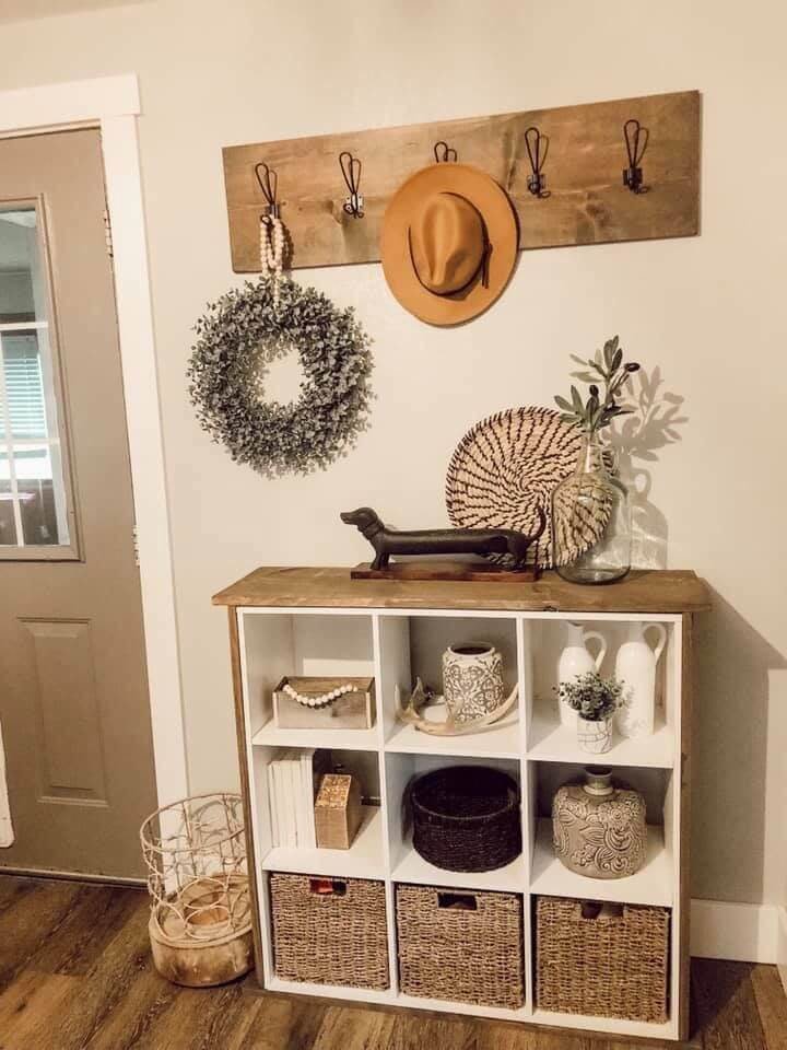 Cube Organizer as an Entryway Table
